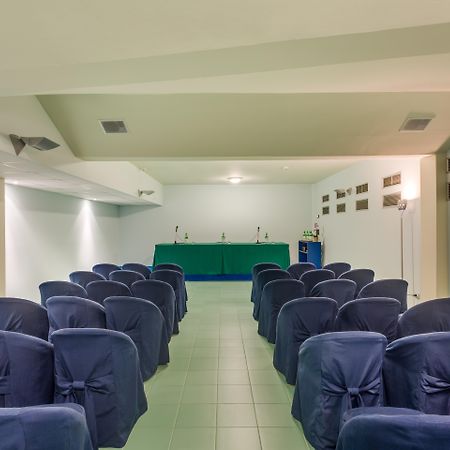 Rada Siri Hotel Montepaone Exterior photo