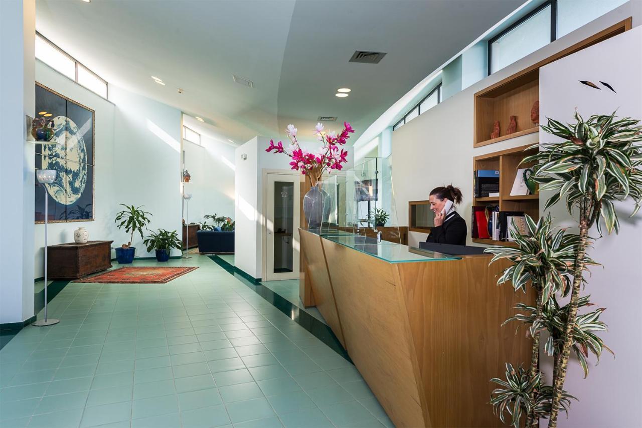 Rada Siri Hotel Montepaone Exterior photo