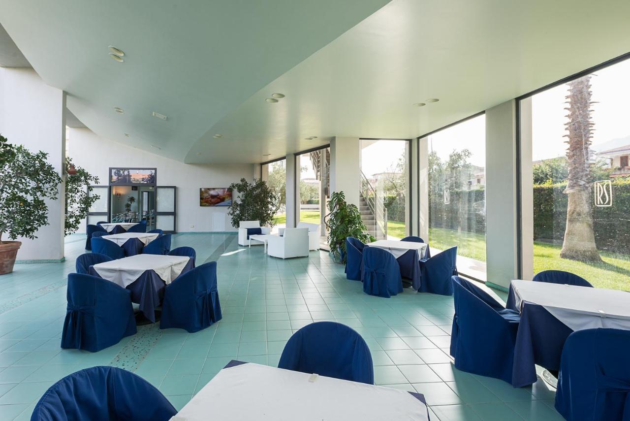 Rada Siri Hotel Montepaone Exterior photo