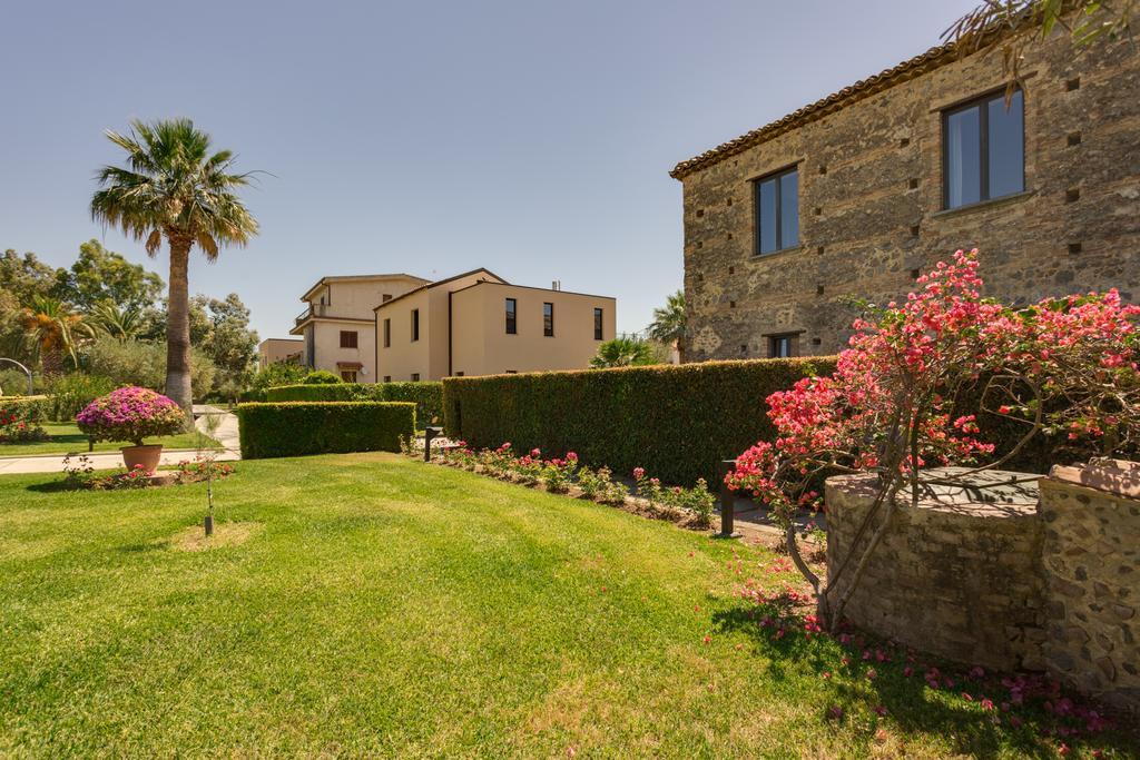 Rada Siri Hotel Montepaone Exterior photo